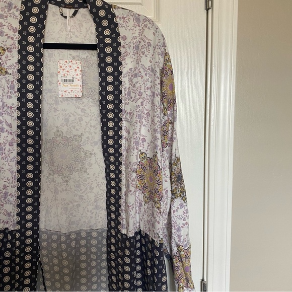 Free People Forget Me Knot Kimono Cardigan - Picture 4 of 7